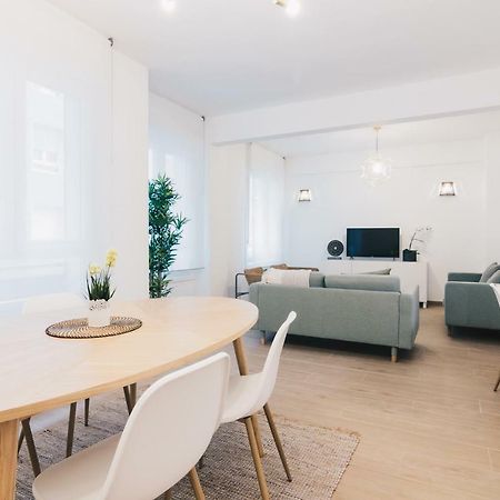 Amalur Apartment By People Rentals Bilbao Exteriör bild